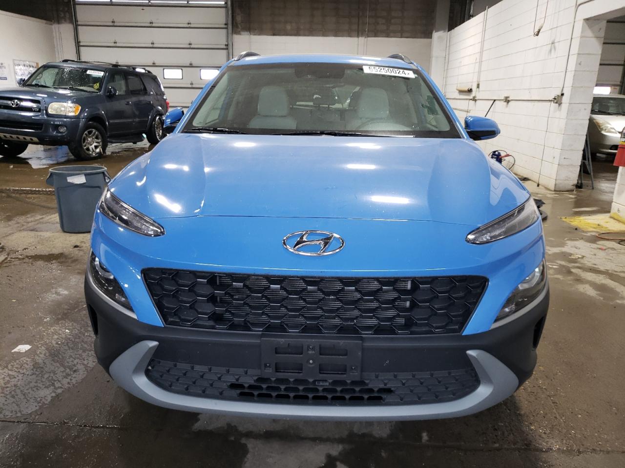 2022 HYUNDAI KONA SEL VIN:KM8K3CAB3NU919844