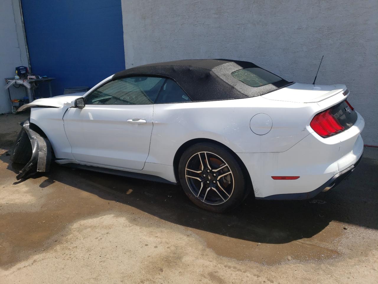 2022 FORD MUSTANG  VIN:1FATP8UH9N5119074