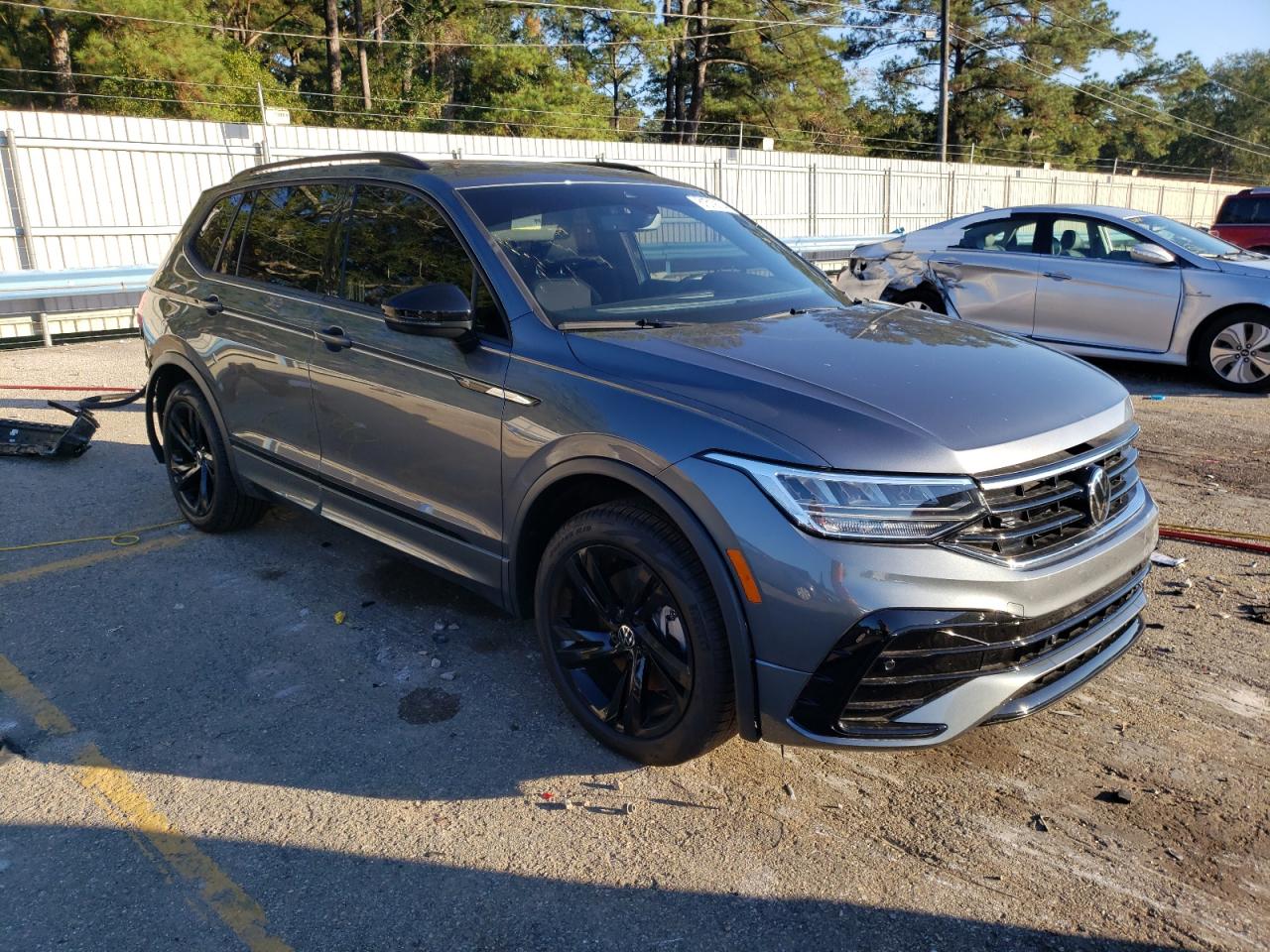 2024 VOLKSWAGEN TIGUAN SE R-LINE BLACK VIN:3VVCB7AX1RM103757