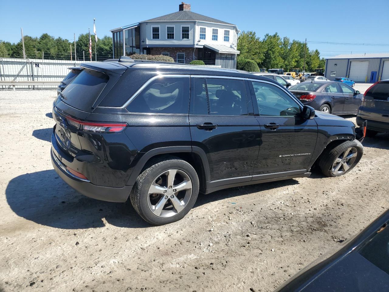 2022 JEEP GRAND CHEROKEE LIMITED VIN:1C4RJHBG3N8595867