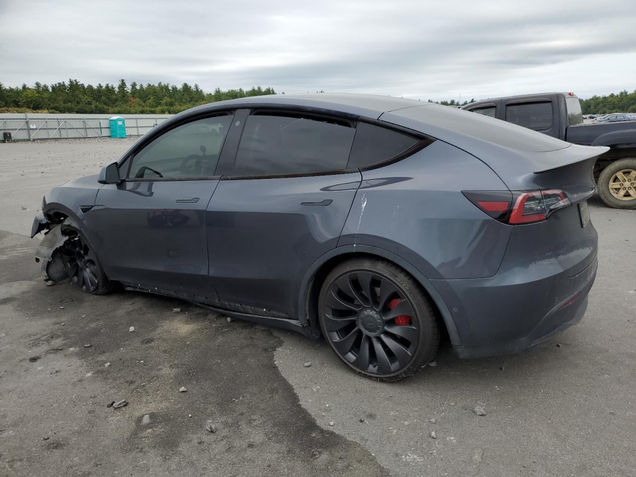 2022 TESLA MODEL Y  VIN:7SAYGDEF1NF398639