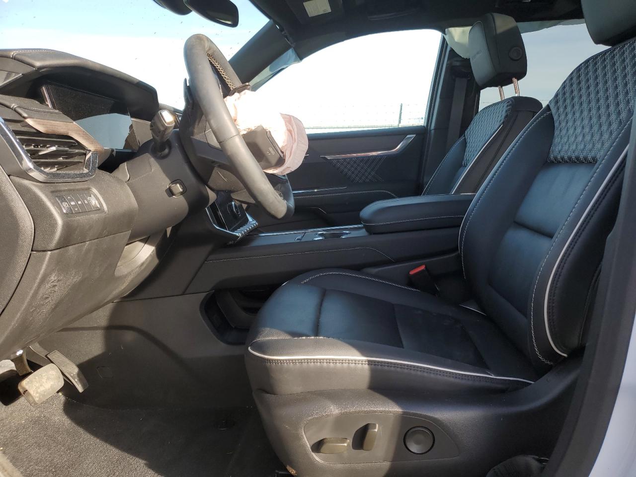 2024 GMC ACADIA DENALI VIN:1GKENRKS0RJ153029