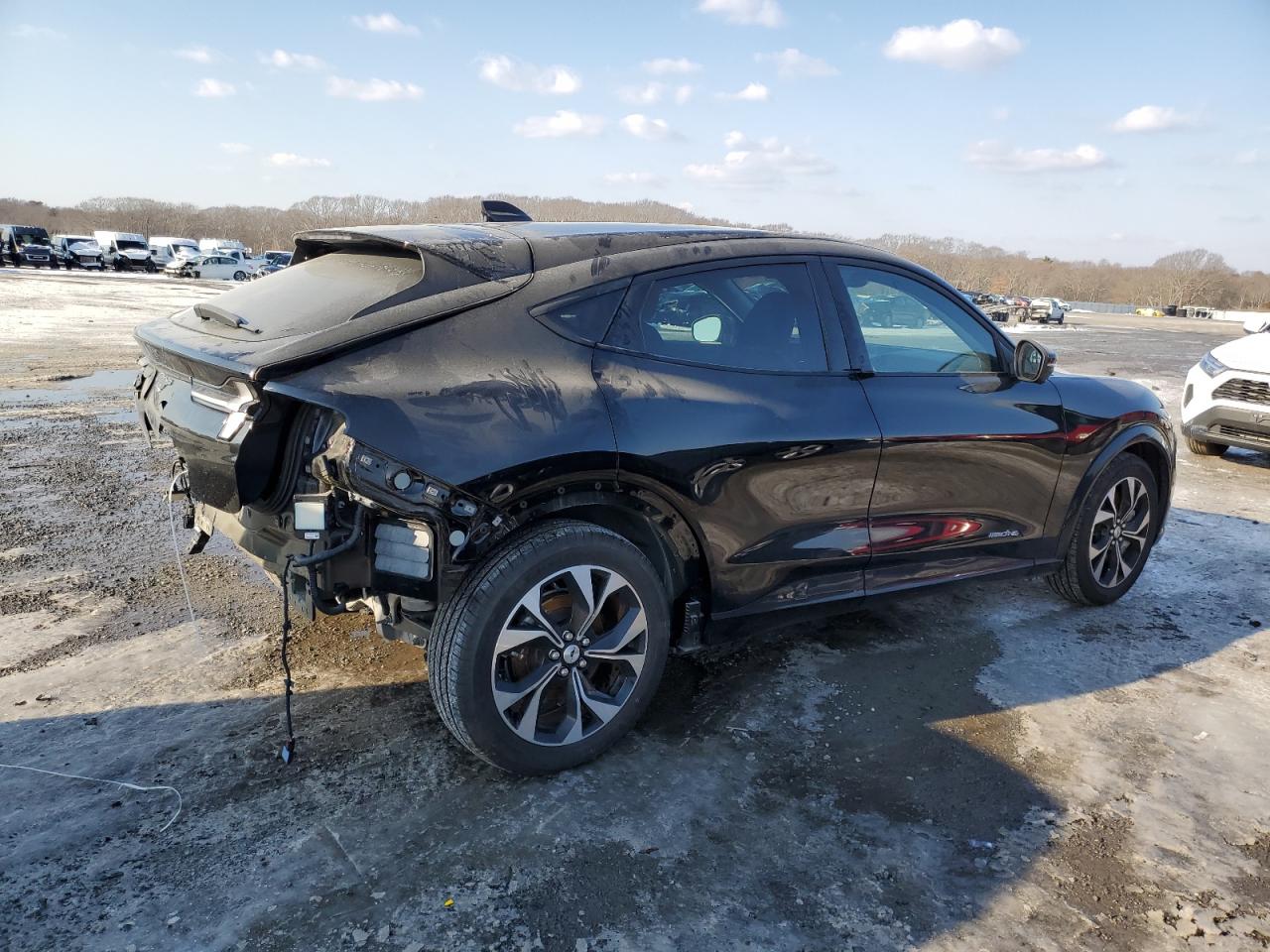 2023 FORD MUSTANG MACH-E PREMIUM VIN:3FMTK3SU5PMA56155