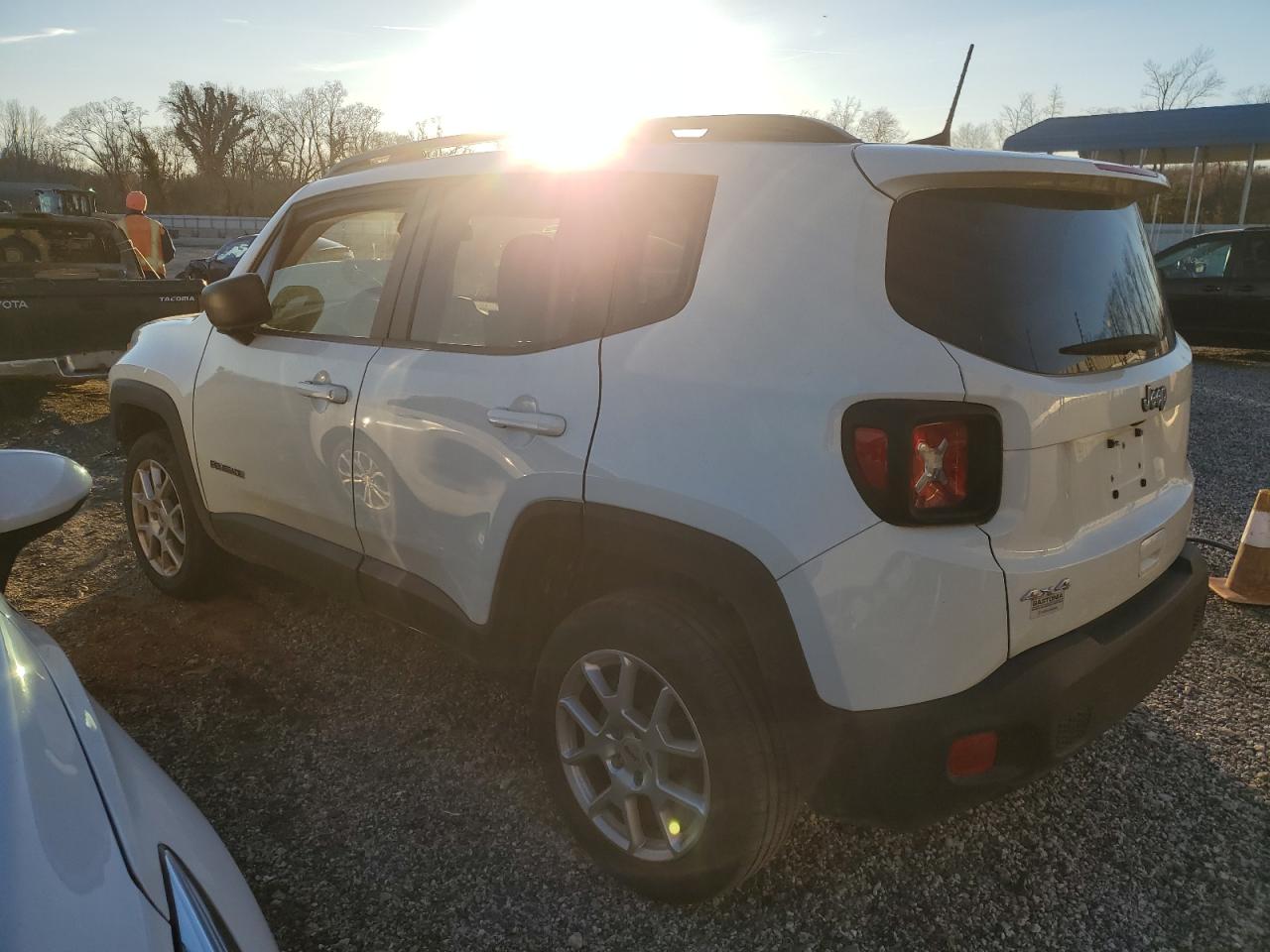 2023 JEEP RENEGADE LATITUDE VIN:ZACNJDB11PPP23194