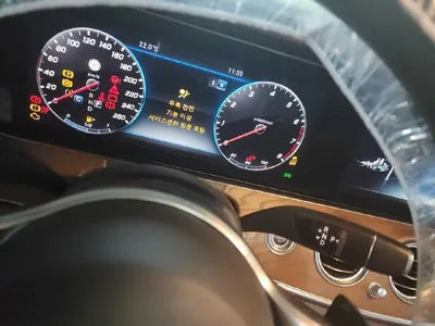 2019 Mercedes-Benz E 300 VIN: