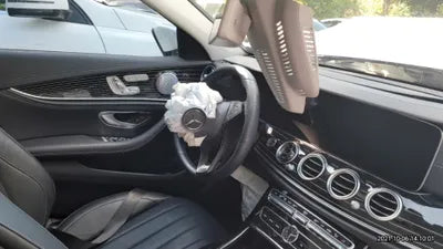 2018 Mercedes-Benz E 400 WDDZF6GB7JA417780 VIN:WDDZF6GB7JA417780