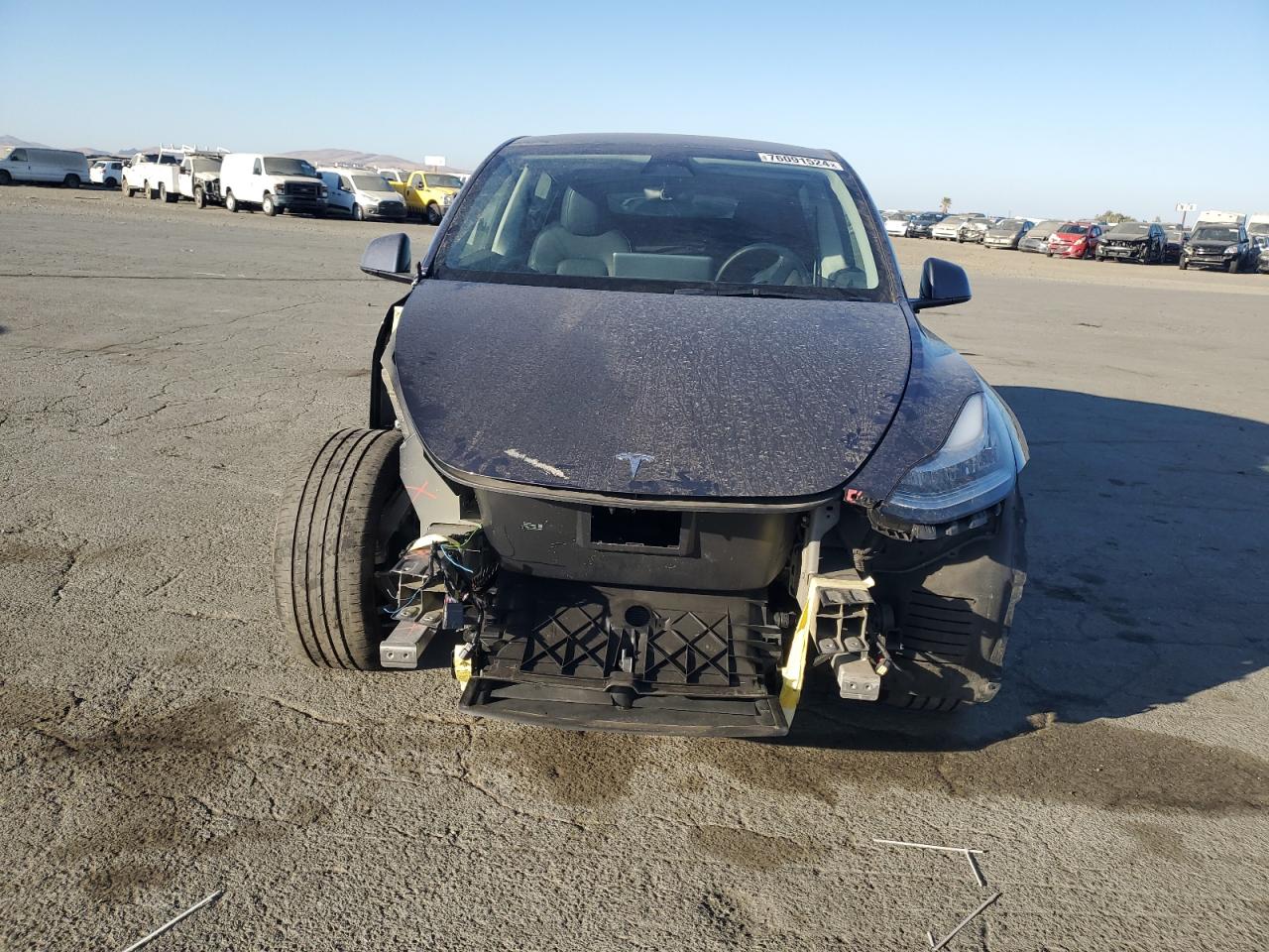 2023 TESLA MODEL Y  VIN:7SAYGDEE5PA077663