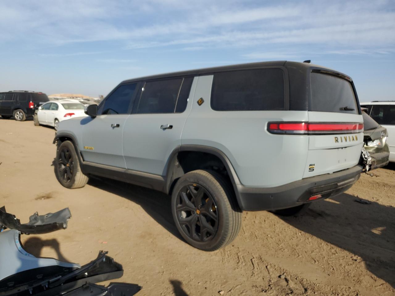 2023 RIVIAN R1S ADVENTURE VIN:7PDSGABA0PN022442