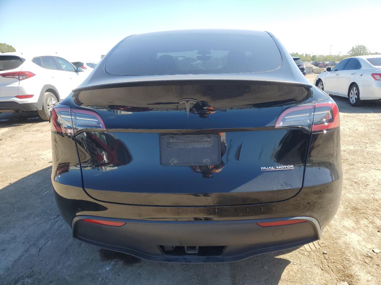2022 TESLA MODEL Y  VIN:7SAYGDEF3NF531143