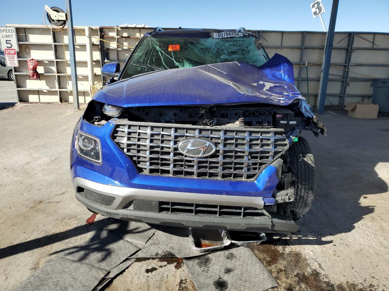 2024 HYUNDAI VENUE SEL VIN:KMHRC8A33RU305757