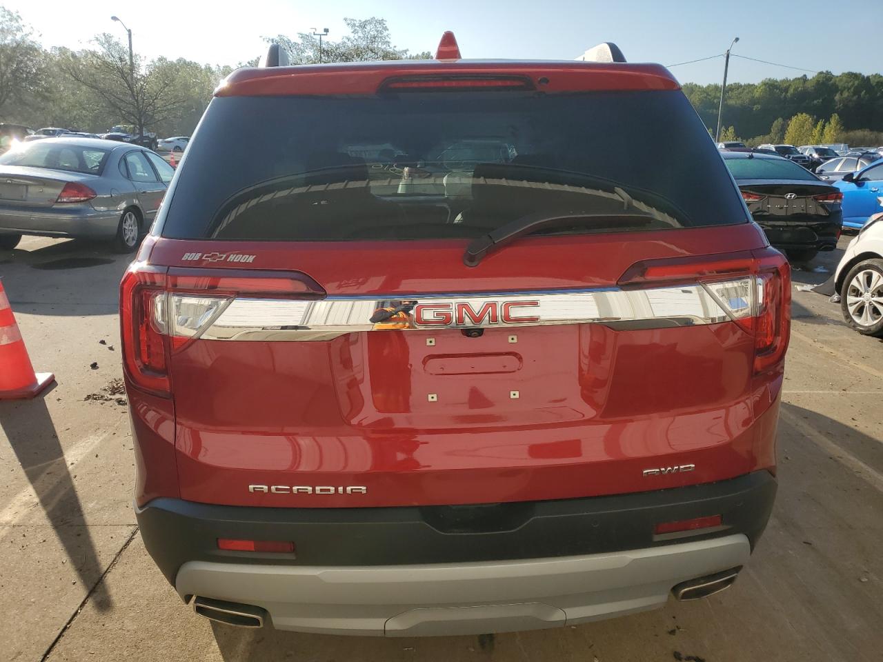 2023 GMC ACADIA SLT VIN:1GKKNUL4XPZ127770