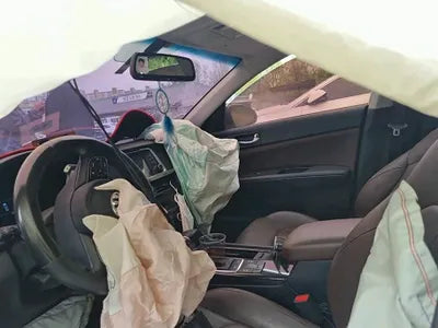 2016 Kia K5 KNAGU417GGA058018 VIN:KNAGU417GGA058018