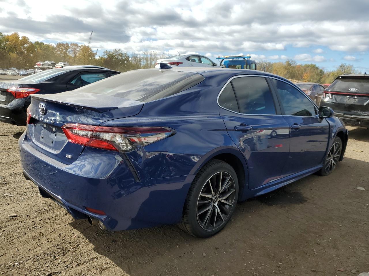 2024 TOYOTA CAMRY SE NIGHT SHADE VIN:4T1G11AK6RU214106