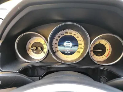 2014 Mercedes-Benz E 220 VIN: