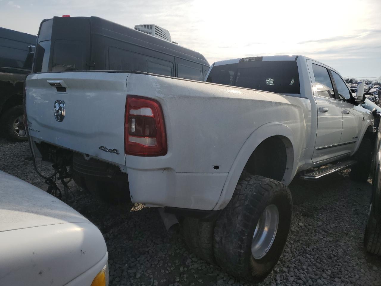 2022 RAM 3500 LIMITED VIN:3C63RRRL0NG312737