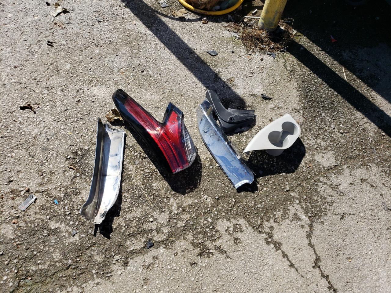 2022 TOYOTA SIENNA LIMITED VIN:5TDZRKEC6NS088665