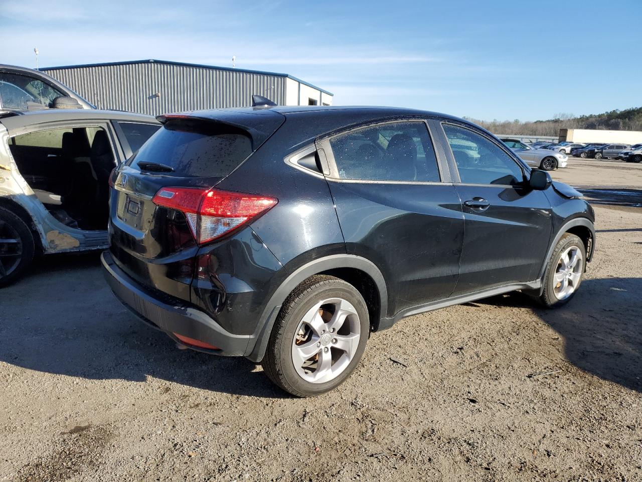 2022 HONDA HR-V LX VIN:3CZRU5H31NM715309