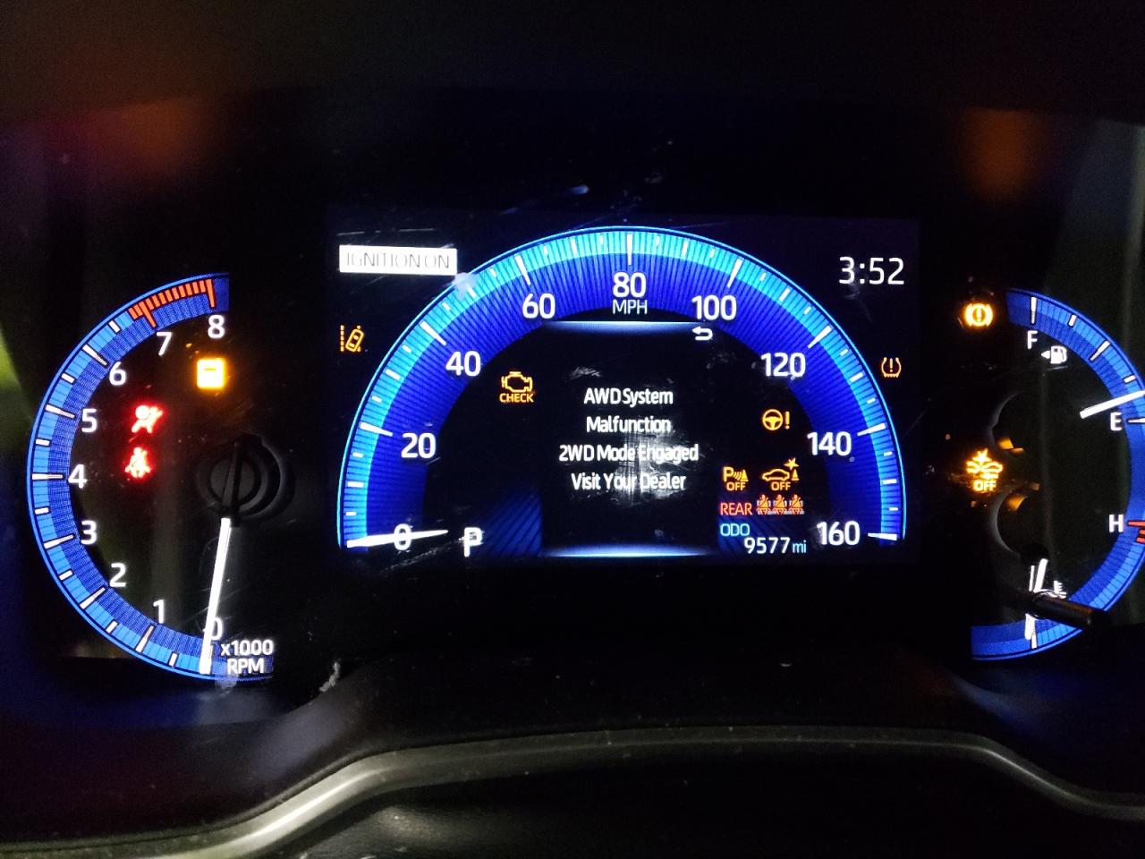 2022 TOYOTA COROLLA CROSS XLE VIN:7MUDAABG7NV023994