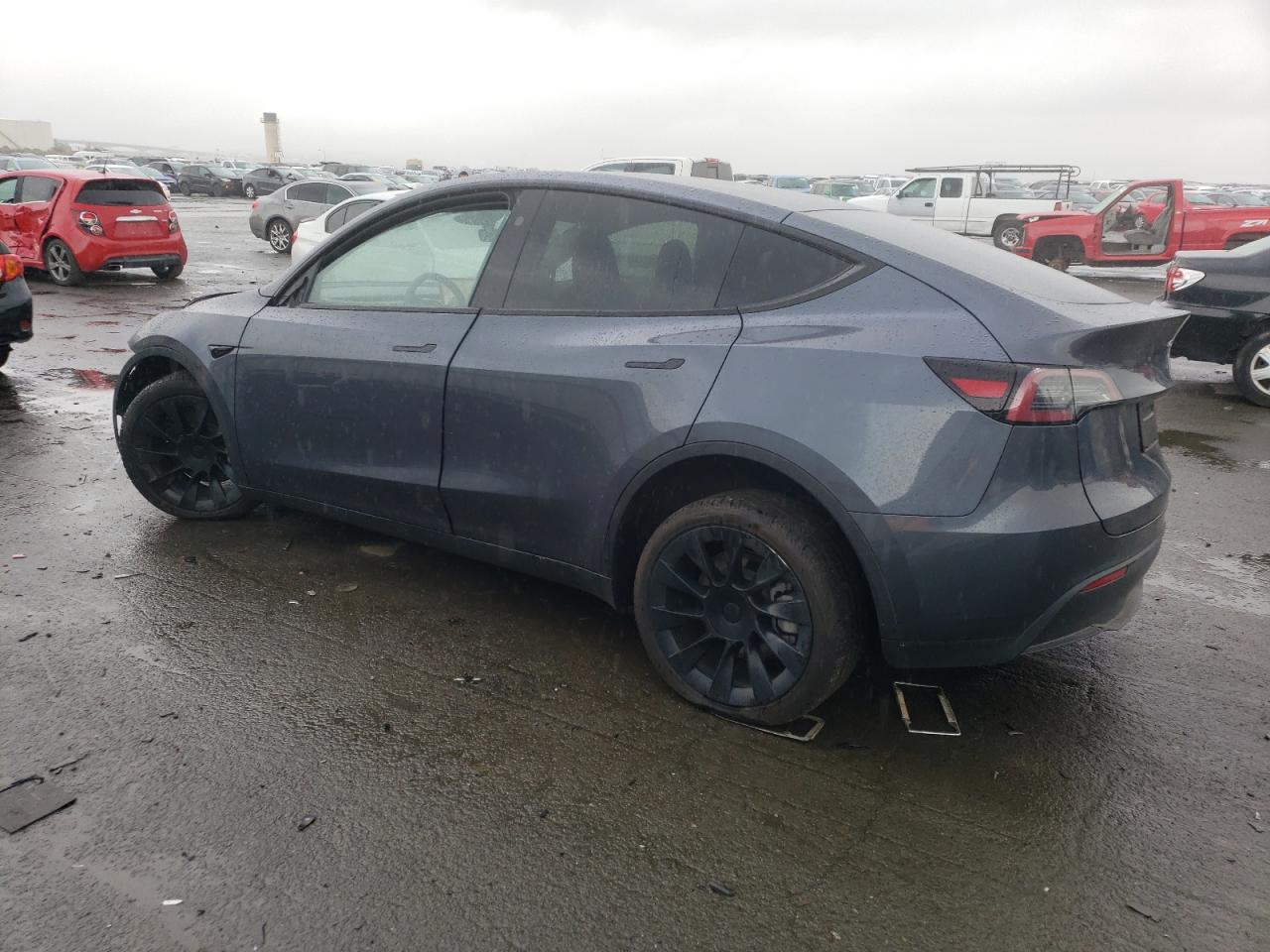 2023 TESLA MODEL Y  VIN:7SAYGAEE0PF900078