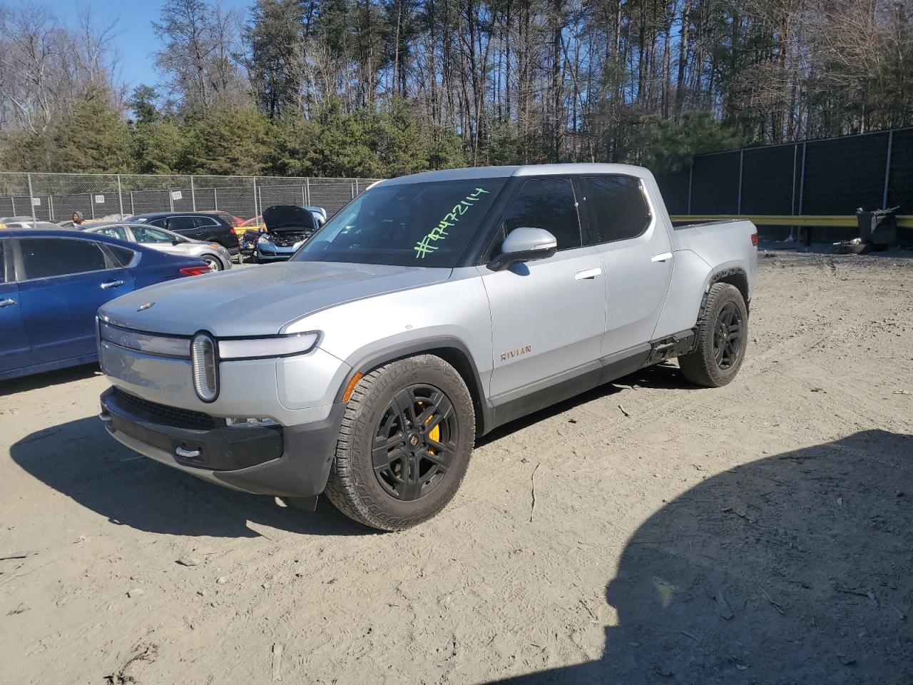 2022 RIVIAN R1T ADVENTURE VIN:7FCTGAAA8NN011175