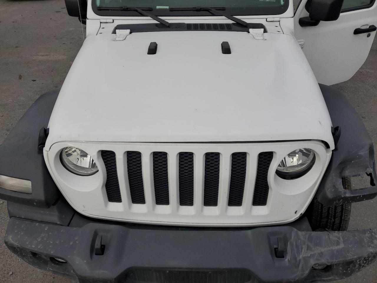 2022 JEEP WRANGLER UNLIMITED SPORT VIN:1C4HJXDN2NW253579