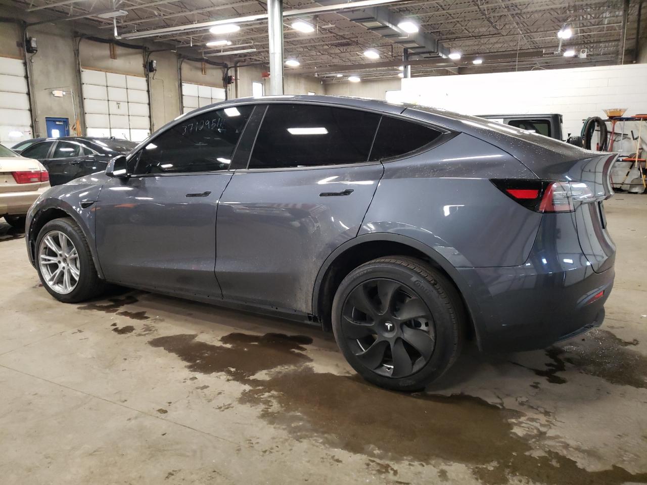 2023 TESLA MODEL Y  VIN:7SAYGAEE0PF919701