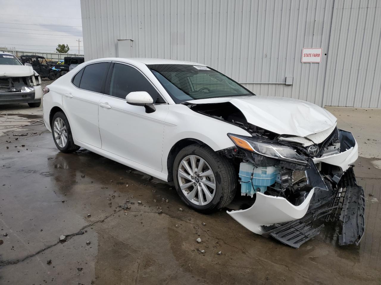 2022 TOYOTA CAMRY LE VIN:4T1C11BK3NU062695