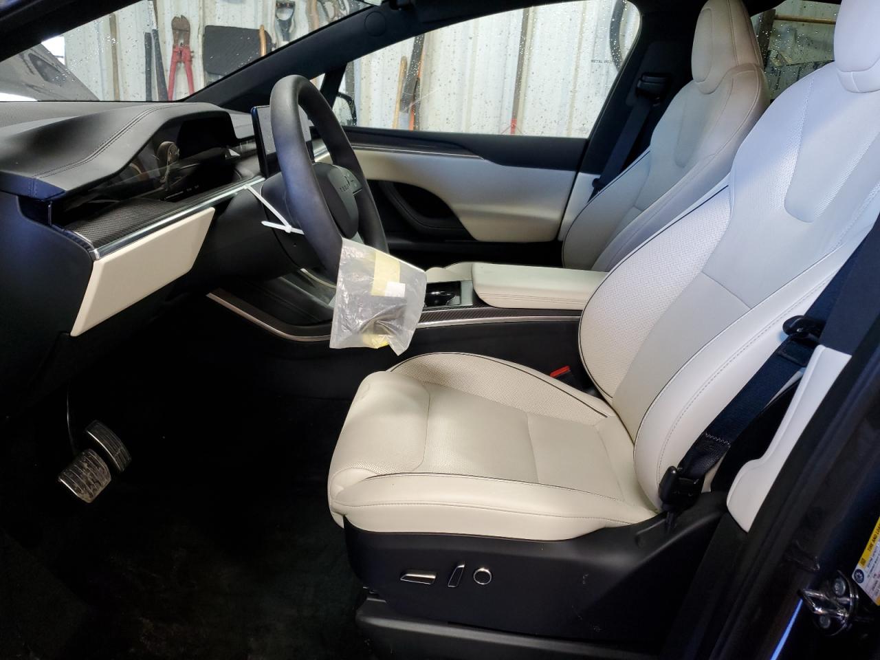 2023 TESLA MODEL X  VIN:7SAXCBE6XPF373589
