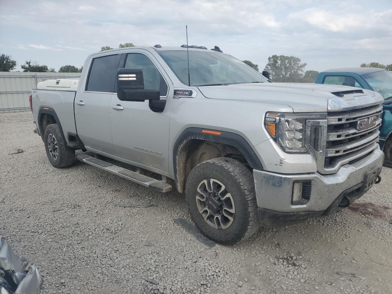 2022 GMC SIERRA K2500 SLE VIN:1GT49ME7XNF111888