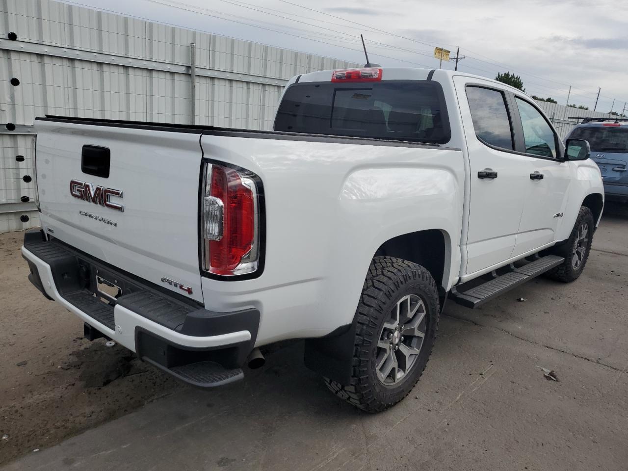 2022 GMC CANYON AT4 VIN:1GTG6FEN5N1124903