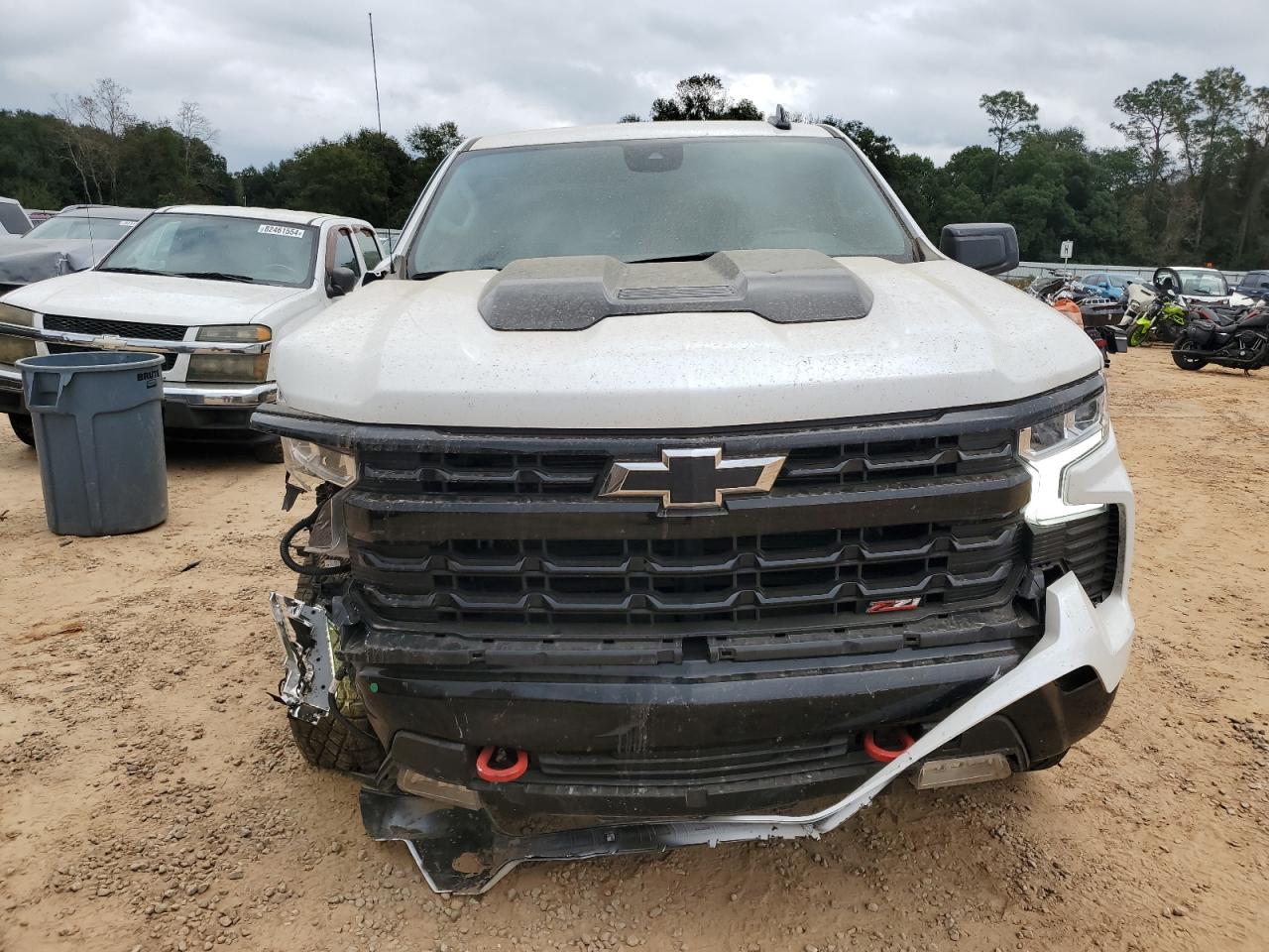 2022 CHEVROLET SILVERADO K1500 LT TRAIL BOSS VIN:3GCUDFED1NG671782
