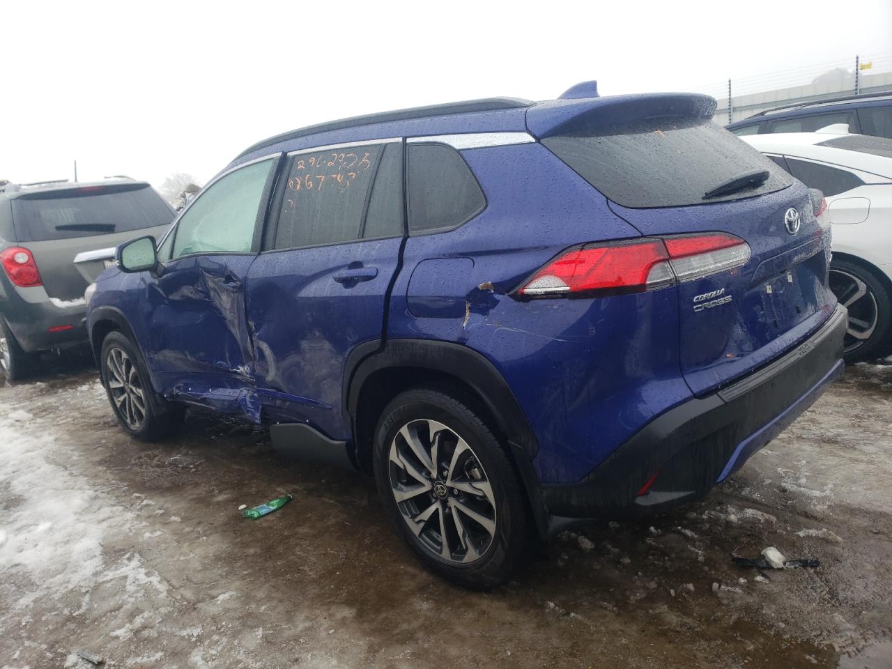 2023 TOYOTA COROLLA CROSS XLE VIN:7MUDAABG0PV067743