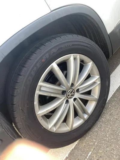 2015 Volkswagen Tiguan VIN: