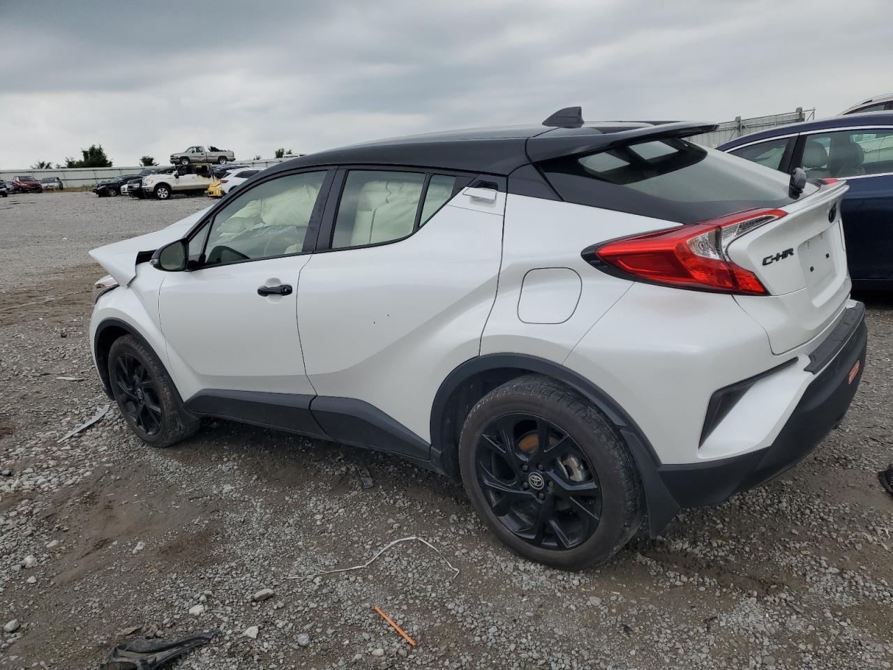 2022 TOYOTA C-HR XLE VIN:JTNKHMBX6N1135810