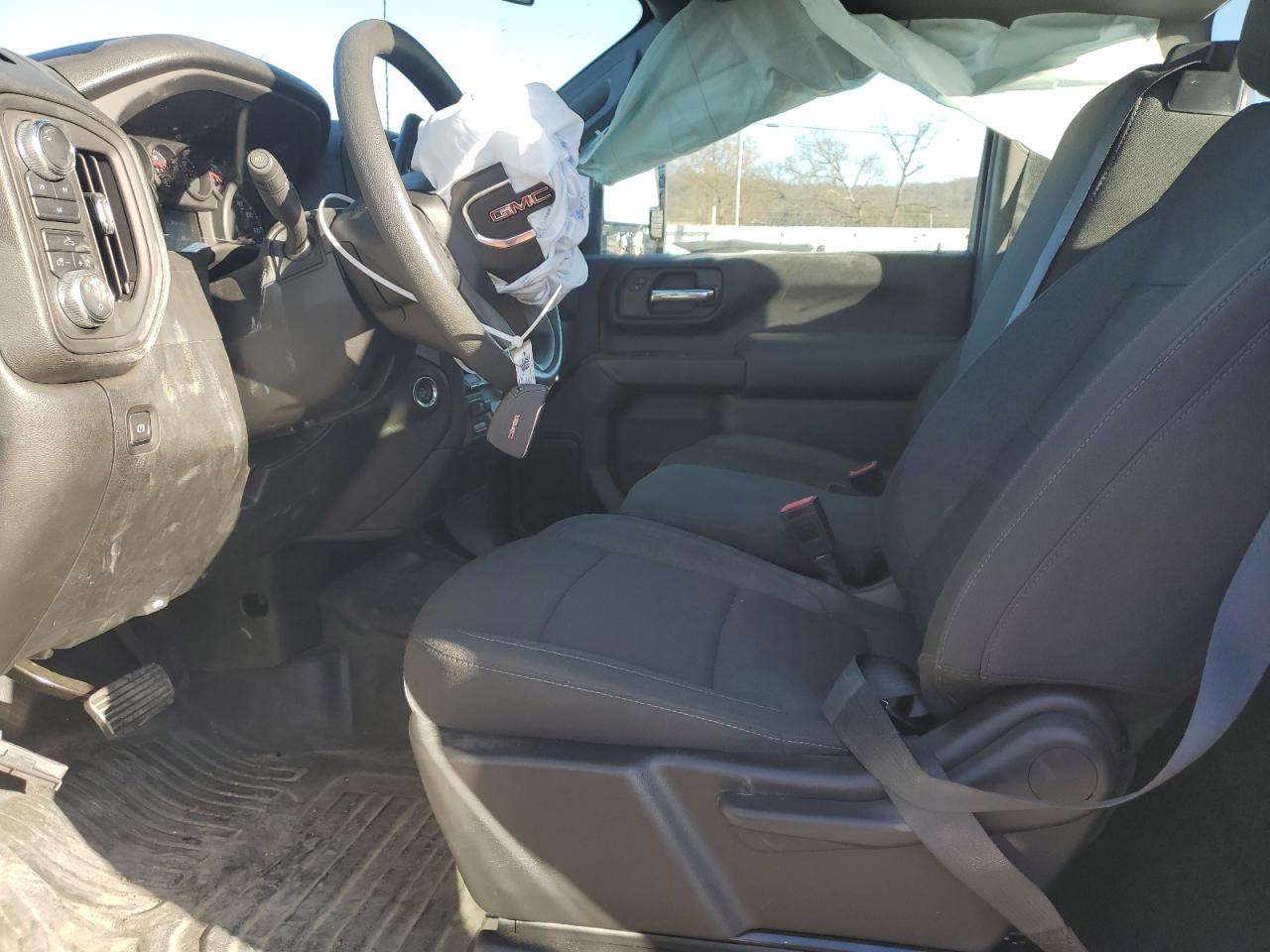 2024 GMC SIERRA K2500 HEAVY DUTY VIN:1GT39LE7XRF255307