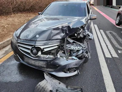 2015 Mercedes-Benz E 220 WDDHF0AB8FB121587 VIN:WDDHF0AB8FB121587