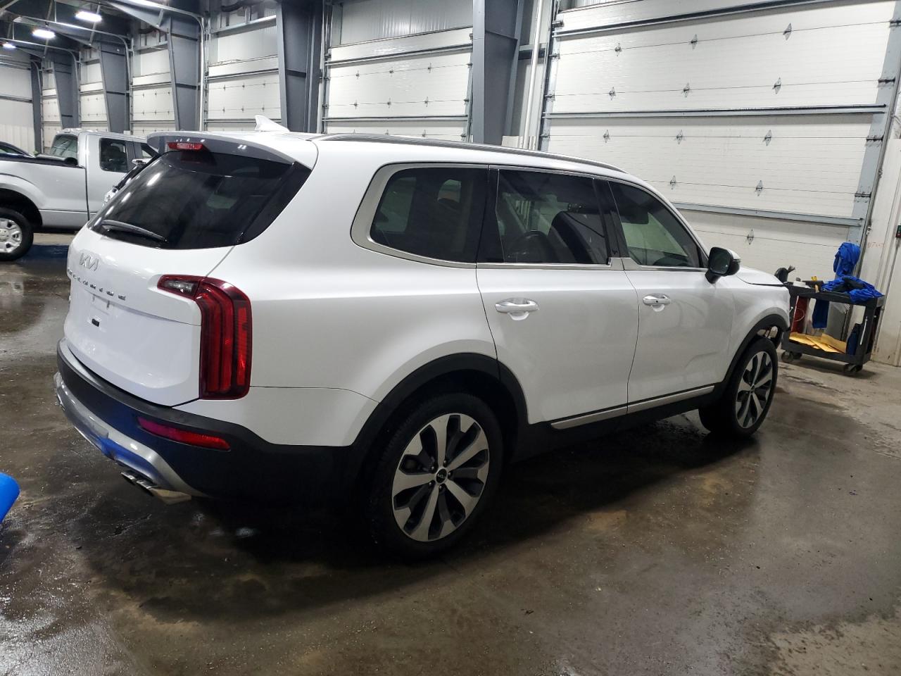 2022 KIA TELLURIDE S VIN:5XYP6DHC0NG217858