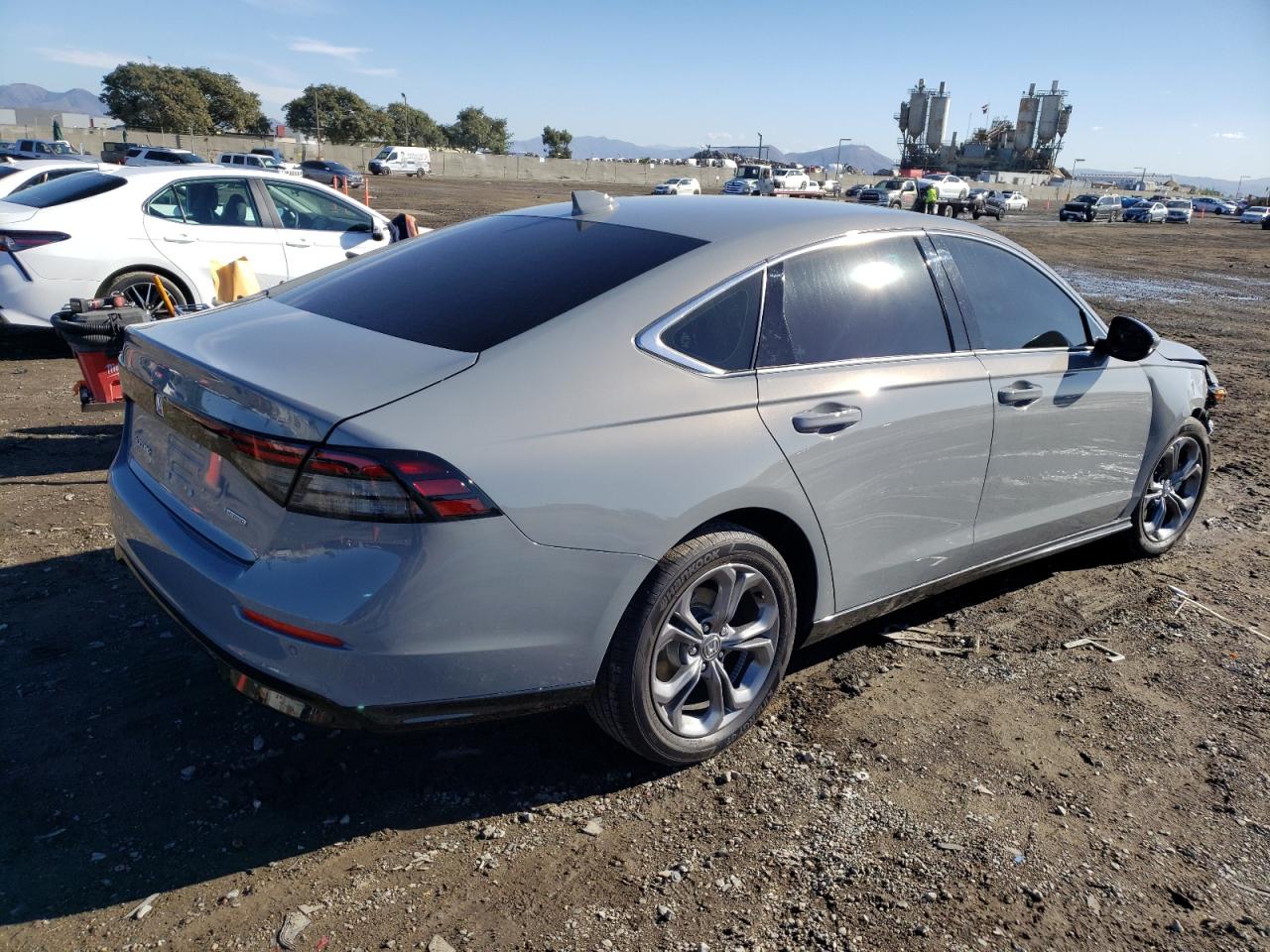 2023 HONDA ACCORD HYBRID EXL VIN:5TDKZRFH2KS569920