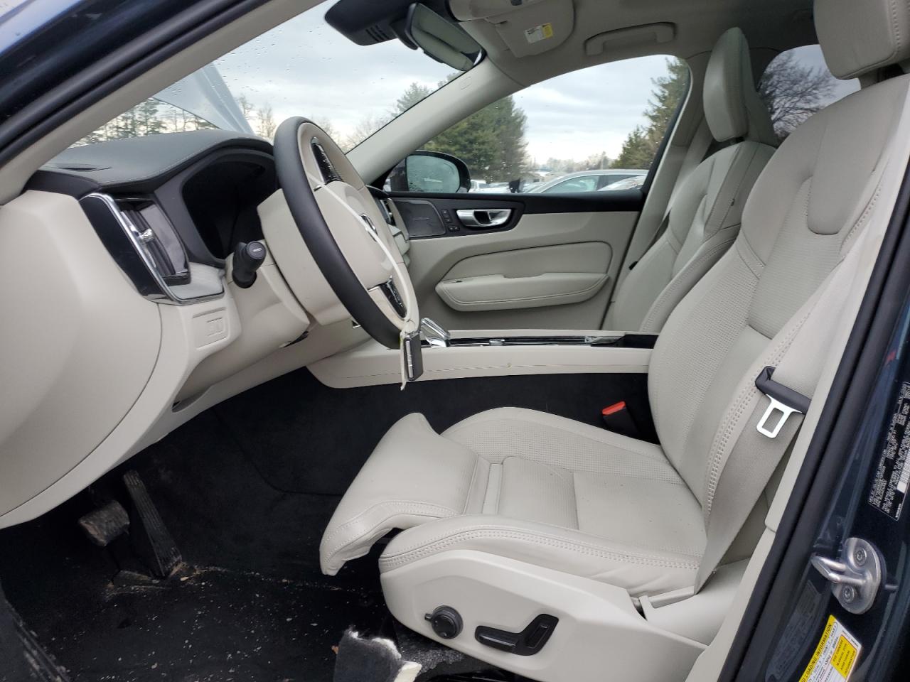 2023 VOLVO XC60 ULTIMATE VIN:YV4H60DX0P1375509