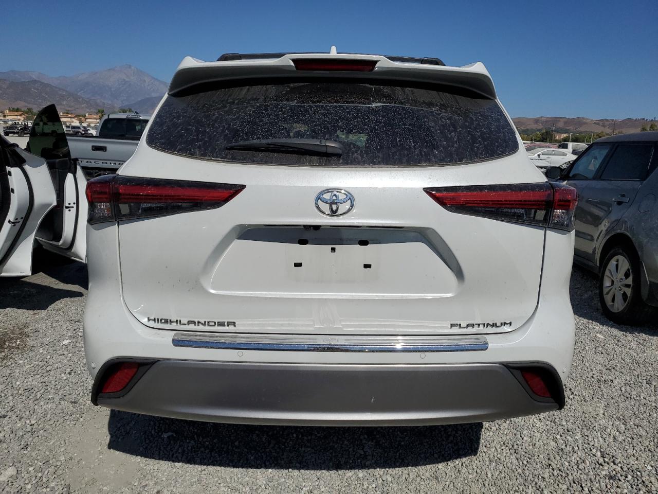 2022 TOYOTA HIGHLANDER PLATINUM VIN:5TDFZRAH3NS103829
