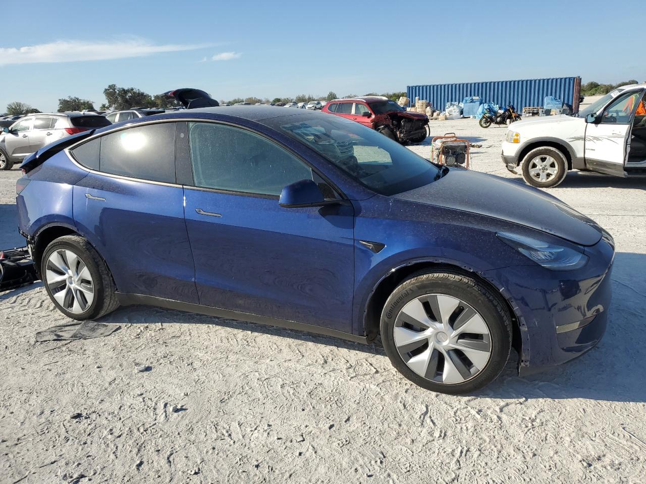 2023 TESLA MODEL Y  VIN:7SAYGDEE3PA067729