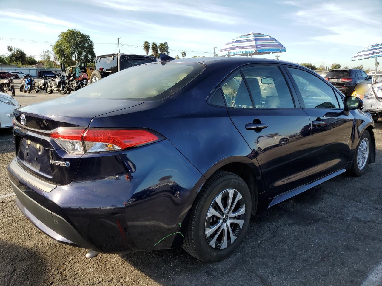 2022 TOYOTA COROLLA LE VIN:JTDEAMDE6NJ051942