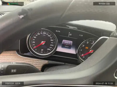 2017 Mercedes-Benz E 300 WDDZF4KB1JA327746 VIN:WDDZF4KB1JA327746