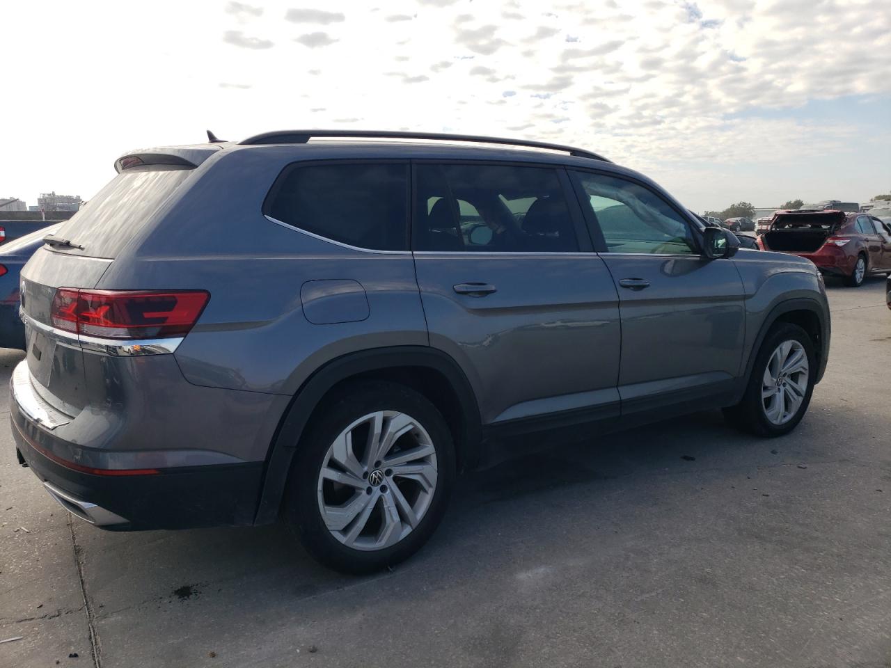2022 VOLKSWAGEN ATLAS SE VIN:1V2WR2CA3NC559224
