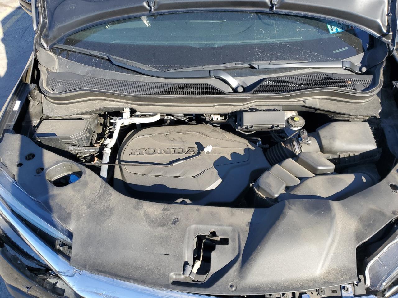 2022 HONDA PILOT TOURING VIN:5FNYF6H67NB000678