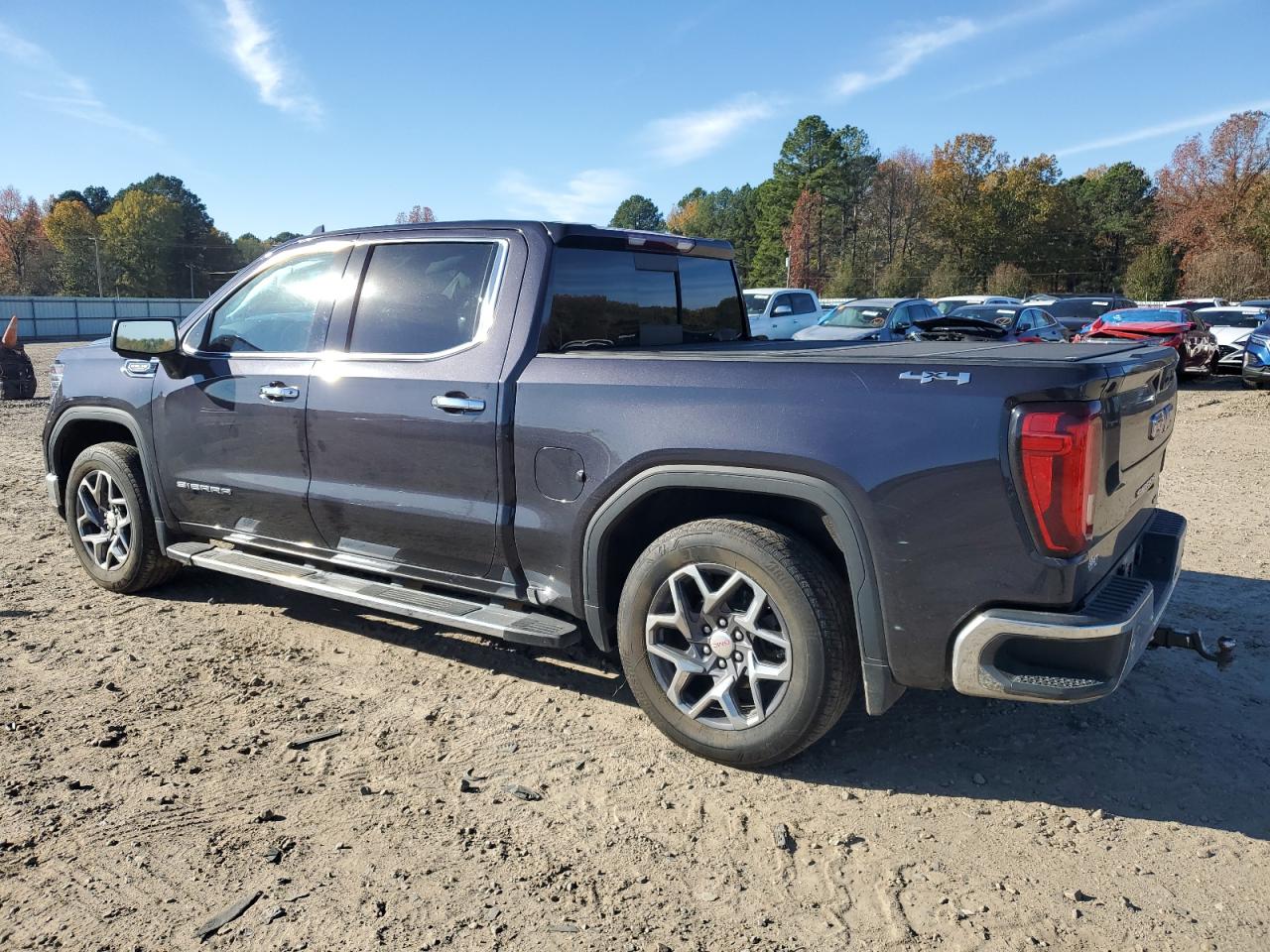 2022 GMC SIERRA K1500 SLT VIN:3GTUUDED9NG557310