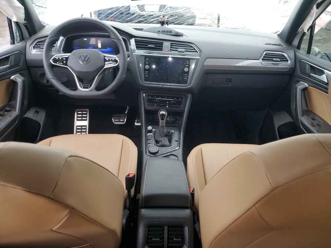 2024 VOLKSWAGEN TIGUAN SE R-LINE BLACK VIN:3VV8B7AX6RM190447