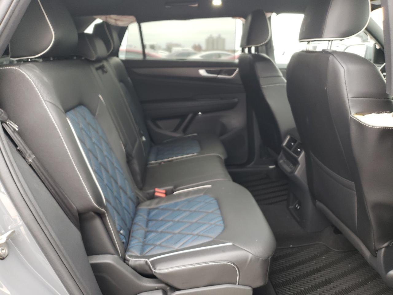 2024 VOLKSWAGEN ATLAS CROSS SPORT SEL PREMIUM R-LINE VIN:1V2FE2CA6RC241826