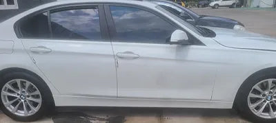 2016 BMW 320 WBA8C510XGK637687 VIN:WBA8C510XGK637687