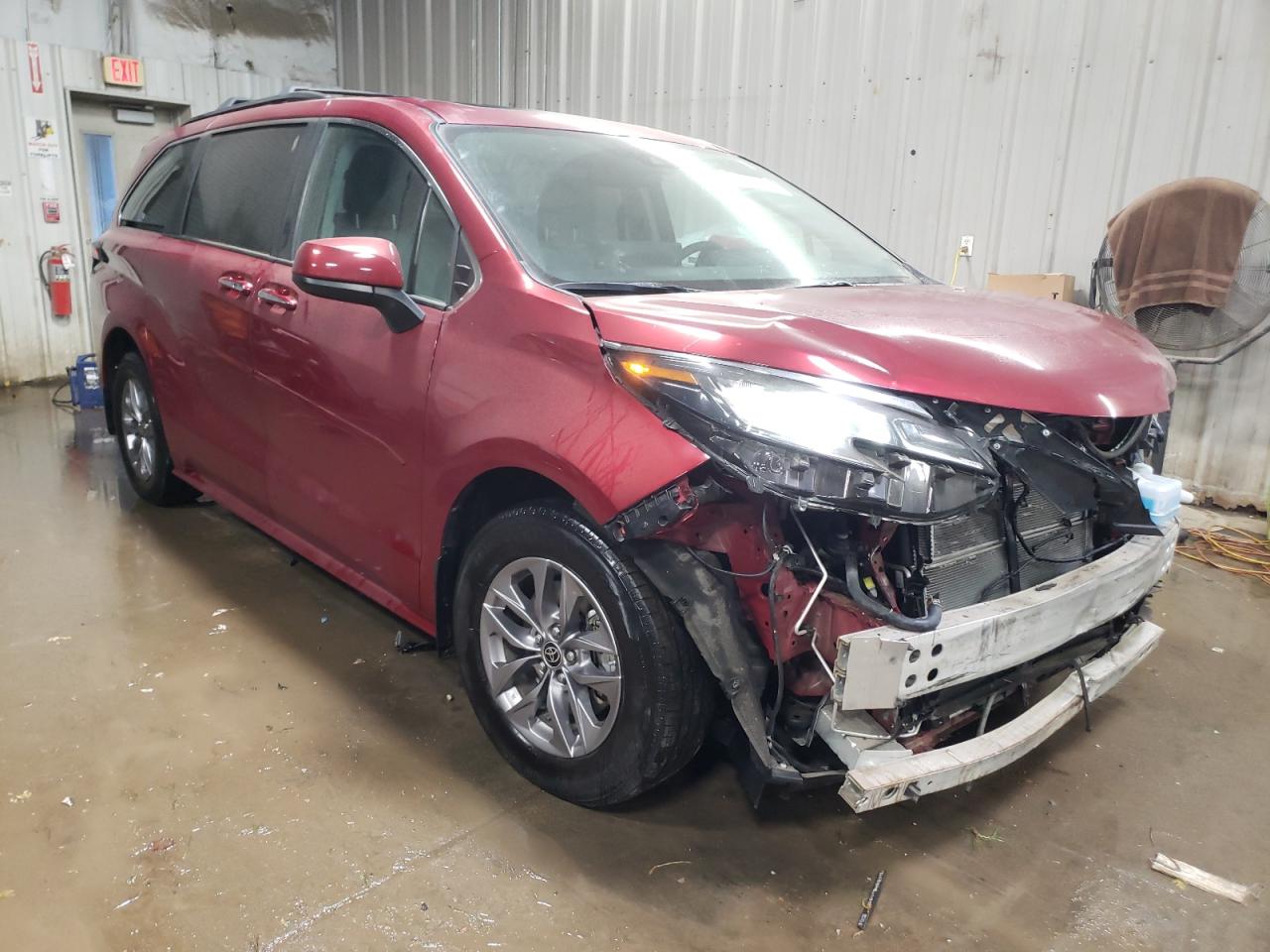 2023 TOYOTA SIENNA XLE VIN:5TDYSKFC4PS077858